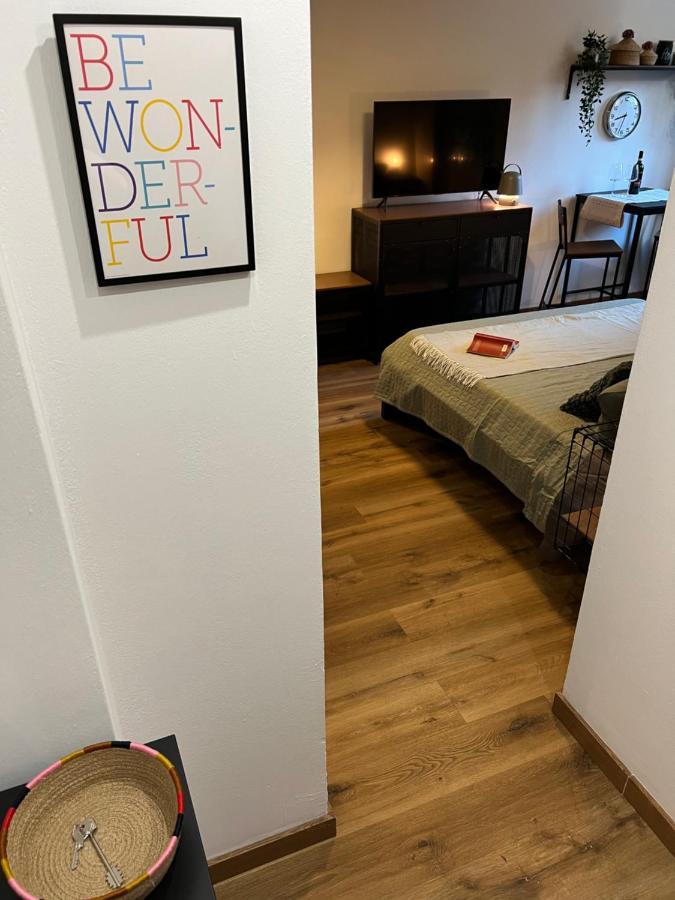 Stylish Apartment 3 Km Away From Duomo - Netflix, Wi-Fi, All Comforts Included Milano Dış mekan fotoğraf