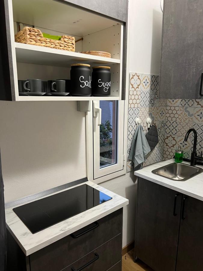 Stylish Apartment 3 Km Away From Duomo - Netflix, Wi-Fi, All Comforts Included Milano Dış mekan fotoğraf