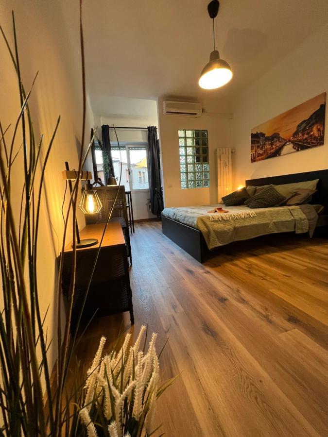 Stylish Apartment 3 Km Away From Duomo - Netflix, Wi-Fi, All Comforts Included Milano Dış mekan fotoğraf